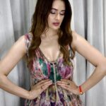 Yuvika Chaudhary Instagram - Makeup : @mixedradiance Outfit: @geishadesigns Styling : @styling.your.soul