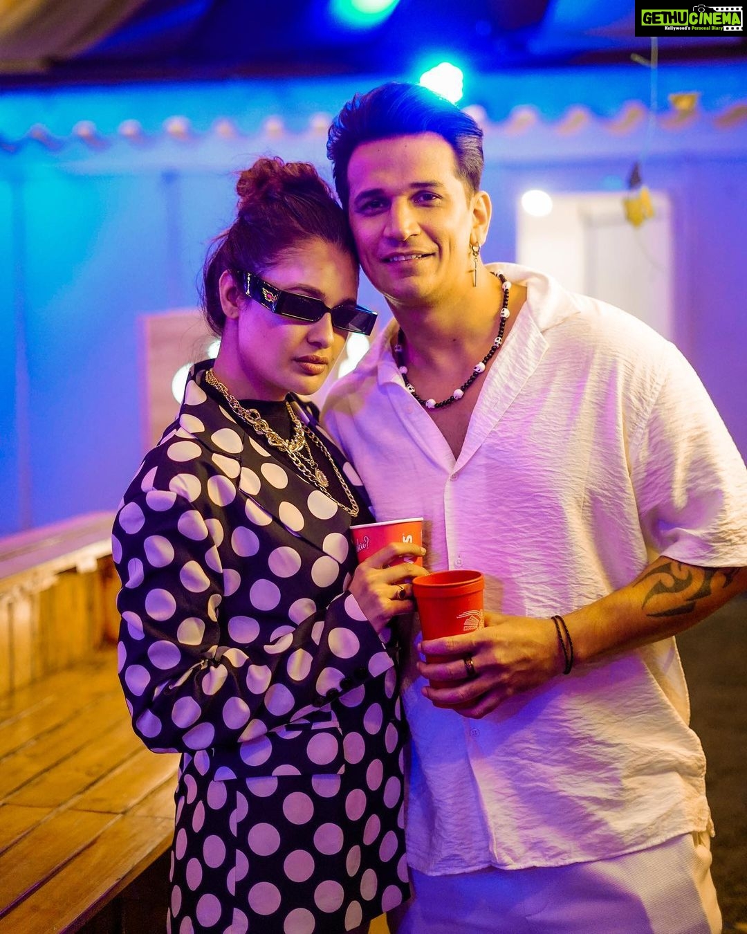 Yuvika Chaudhary Instagram - beautiful time #vh1supersonic @pankhclothing