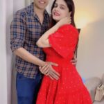 Yuvika Chaudhary Instagram - There’s a new vibe coming to our family 🤭🌸 Congratulations 🥳 @dr.aparna2810 @aakashaparnatomar for your new beginning 🧿❤️ #yuvikachaudhary #docaparna #trendingreels #reels #instagood #instagram #happiness #love #family #goodvibes #trending