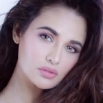 Yuvika Chaudhary Instagram - Eyes❤❤ @yuvikachaudhary 🙈 #yuvikachaudhary #yuvikachoudhary #yuvika #privika #princenarula #roadies #bigboss #splitsvilla #nachbaliye #loveschool