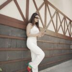 Yuvika Chaudhary Instagram - Feeling White 🤍🦋 #yuvikachaudhary @sagar__photography_