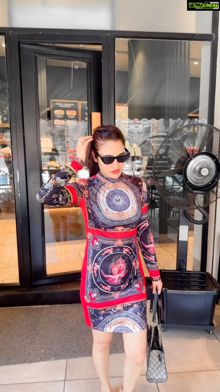 Yuvika Chaudhary Instagram - 💃💕🥳❤️#yuvikachaudhary