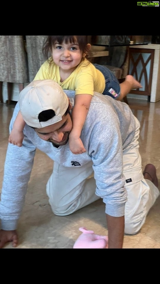 Abhimanyu Dasani Instagram - The slide kinda changed but the giggles remained the same 🥰 @tanyakakkad