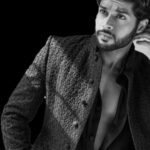 Abhimanyu Dasani Instagram - Shades. @tejasnerurkarr @anushkadg @ashguptaofficial @paribesh_mansingh @@838mg