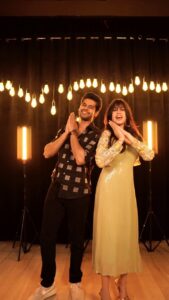 Abhimanyu Dasani Instagram - Amazing song ✨🔥 #kudimeri @hitz.music.official @bajpayee.manoj @dhvanibhanushali22 @abhimanyud @vinod.bhanushali @ganeshacharyaa @yashnarvekar92 @dj.lijo @djchetas @kumaarofficial @janak.bhanushali #riva #rivarora #rivaarora #feelitreelit #feelkaroreelkaro #trend #dance