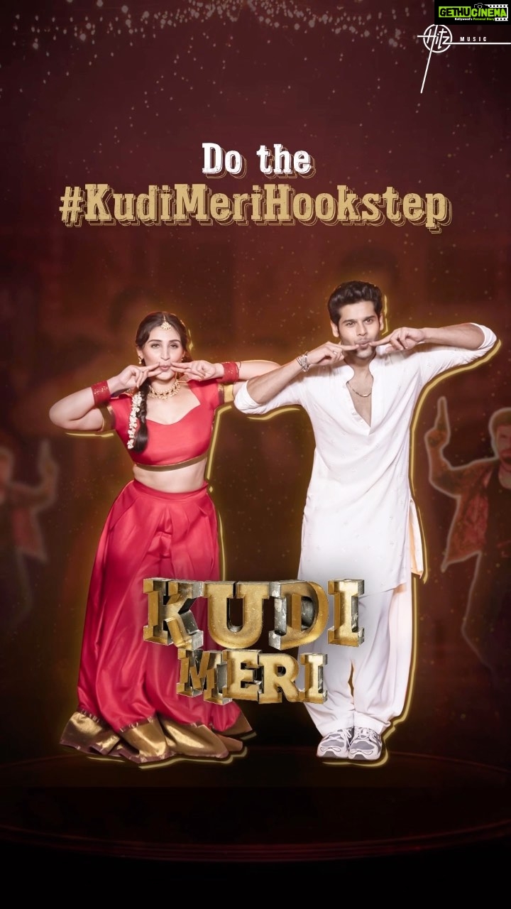 Abhimanyu Dasani Instagram - We can’t stop grooving to the hookstep & what about you? 🔥 Do the #KudiMeriHookstep and show us what you’ve got! 👌 #KudiMeri out now only on @hitz.music.official @bajpayee.manoj @dhvanibhanushali22 @abhimanyud @vinod.bhanushali @ganeshacharyaa @yashnarvekar92 @dj.lijo @djchetas @kumaarofficial @machoglobal Original Song: Singer : Asha Bhosle, Suresh Wadkar Music : Vishal Lyrics : Gulzar