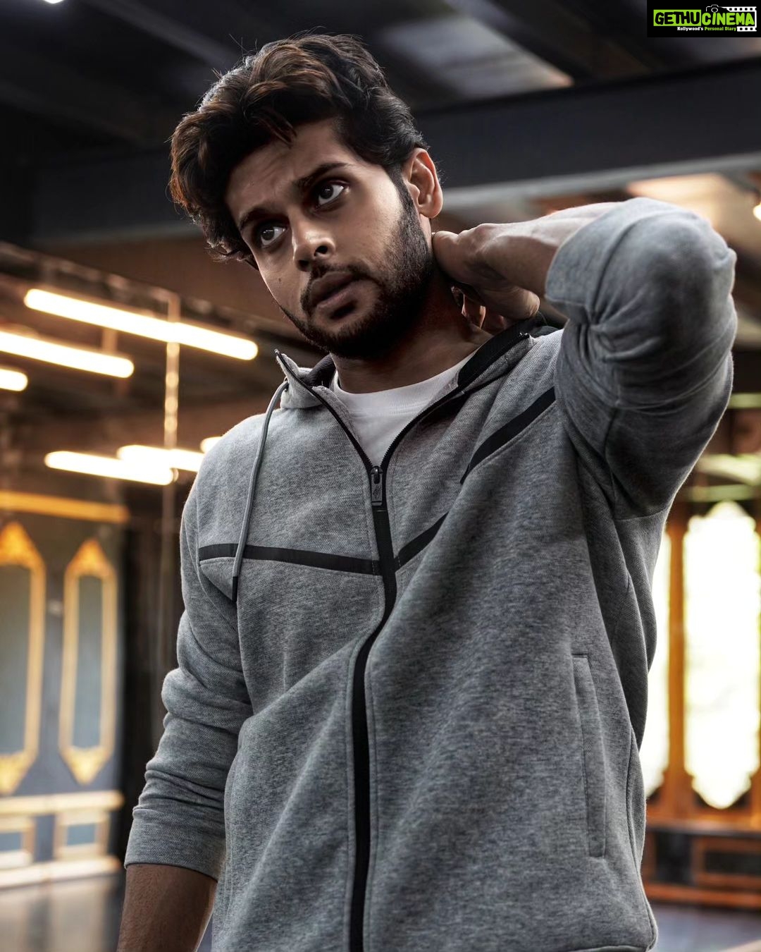 Abhimanyu Dasani Instagram - Back in the studio. Mumbai, Maharashtra
