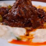 Abhirami Suresh Instagram - Going with the trend of reminiscing the good old nadan ruchikal …. Finger licking good BEEF RIBS and PAALKAPPA 🤍✨ . . #goingwiththetrend #paalkappa #kappa #beef #pothu #thaninadan #nadanfood #nadan #cafeuutopia #waterfront #panangad #yummy #foodie #keralafoodie #keralam Cafe Uutopia