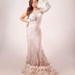 Adaa Khan Instagram – Ever seen feathers on a Sword? 🪶 🕊️