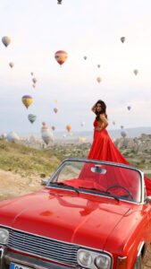 Adaa Khan Instagram - Land of fairy tales 🧚🏻‍♀️
.
.

#feelkaroreelkaro #feelitreelit #reelsinsta #reeling #reelsgram #reelitfeelit  #cappadocia