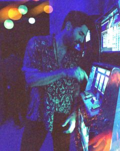 Aditya Roy Kapur Instagram - Gambling men 🃏  Gumraah out on the 7 th in a theatre near you
