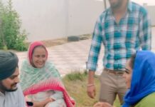 Afsana Khan Instagram - ਅੱਜ ਉਹ ਦਿਨ ਹੈ ਜਿਸ ਦਿਨ ਮਹਾਨ ਯੋਧੇ ਵਾਰਿਸ ਦਾ ਜਨਮ ਹੋਇਆ।ਜਿਸ ਨੇ ਦੁਨੀਆ ਵਿਚ ਵੱਖਰੀ ਮਿਸਾਲ ਪੈਦਾ ਕੀਤੀ। ਅੱਜ ਤੋਂ ਲੈ ਕੇ ਦੁਨੀਆਂ ਦੇ ਅੰਤ ਤੱਕ ਇਹ ਨਾਮ ਜ਼ਿੰਦਾ ਰਹੇਗਾ। ਅਤੇ ਸਭ ਤੋਂ ਉੱਪਰ ਰਹੇਗਾ।।। 🎂 happy birthday vadde bai @sidhu_moosewala miss u bai 💔😭 #justiceforsidhumoosewala 🙏 Chandigarh, India