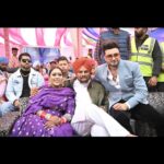 Afsana Khan Instagram - Vadda Bai @sidhu_moosewala 💔 😭 miss u Death toh Tuc 8din phala mil ke gye pata nai c ke oh last mulakaat hovegyi bhut gallan kitiyaan 😭😭 #justiceforsidhumoosewala 💔 Chandigarh, India