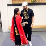 Afsana Khan Instagram - Love 💕 #afsaajzforever #afsaajz❤️ @saajzofficial 🧿❤️ Toronto, Ontario