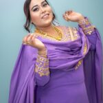 Afsana Khan Instagram - जो डूबना है तो इतने सुकून से डूबो कि आस-पास की लहरों को भी पता न लगे 💜🦋 Edmonton, Alberta