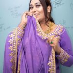 Afsana Khan Instagram - जो डूबना है तो इतने सुकून से डूबो कि आस-पास की लहरों को भी पता न लगे 💜🦋 Edmonton, Alberta