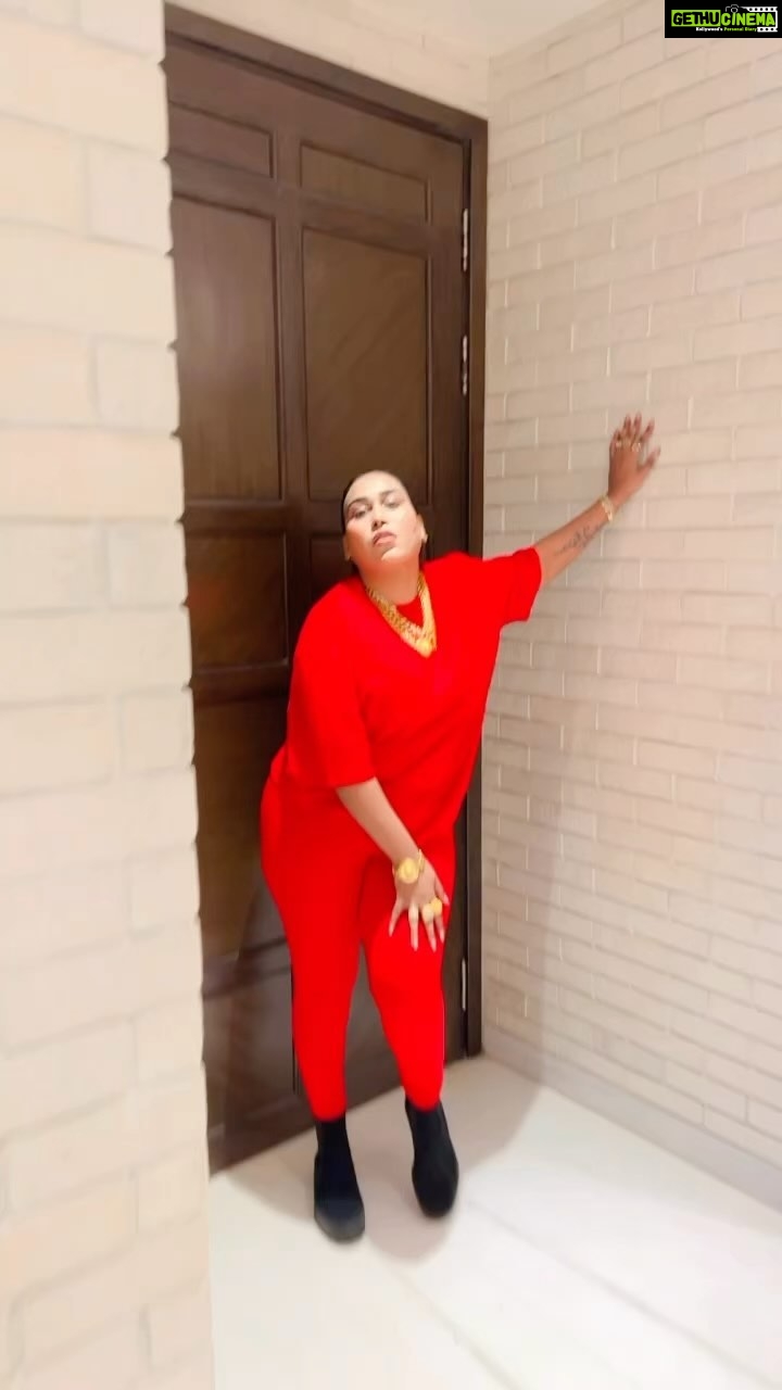 Afsana Khan Instagram - ❤️Blessed ❤️ 🔜💫🌼 #afsaajzforever #afsaajz