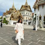 Aishwarya Sharma Bhatt Instagram – Brought India in Bangkok ❤️ with my love
@bhatt_neil 😘😇

Outfit: @budandtulip 
Styling: @styling.your.soul 

#aishwaryasharma #neilbhatt #bangkok #indainattire #thegrandpalace #grandpalacebangkok #ancientplace #thailanddiaries Grand Palace: Royal Chapel of the Emerald Buddha