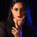 Aishwarya Sharma Bhatt Instagram - Ferocious 🖤 Styling & Concept: @styling.your.soul Outfit: @styleislandofficial Earpiece: @sejalcreation23 Shoot coordinated by: @socialpinnaclepr Captured by: @van_photography @_megapixelphotography Makeup by: @celebsmakeupbysejal Hair Artist: @furiya_artist Location: @ukiyostudio.in #aishwaryasharma #photoshoot #picturesoftheday #khatronkekhiladi #khatronkekhiladi13 #kkk13