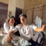Aishwarya Sharma Bhatt Instagram - I miss you so muuuuuuccccchhhhhhhh my love 🥹😘❤️🤗 #aishwaryasharma #neilbhatt #neilkiaish #unseenpics