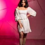 Aishwarya Sharma Bhatt Instagram - Feed Your Focus..but Yes Instagram too 🤣😂 Stylist: @styling.your.soul Outfit: @styleislandofficial Shoot managed by: @socialpinnaclepr Captured by: @van_photography @_megapixelphotography Makeup by: @celebsmakeupbysejal Hair Artist: @furiya_artist Location: @ukiyostudio.in #aishwaryasharma #photoshoot #summerlook #khatronkekhiladi13