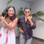Aishwarya Sharma Bhatt Instagram - #kaavaalaa 💃🏻🕺🏻❤️ Styled by : @purvabansal5 Outfit by : @label.sugar #aishwaryasharma #neilbhatt #neilkiaish #couplegoals #trending #reelitfeelit #trendingreels #trendingsongs