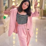 Aishwarya Sharma Bhatt Instagram - I tried to be normal once. Worst two minutes of my life 🙈🐵🙉 Outfit: @shop.dlanxa Styling: @styling.your.soul #aishwaryasharma #ootd #simplicity #comfortzone #picoftheday #mynormalface