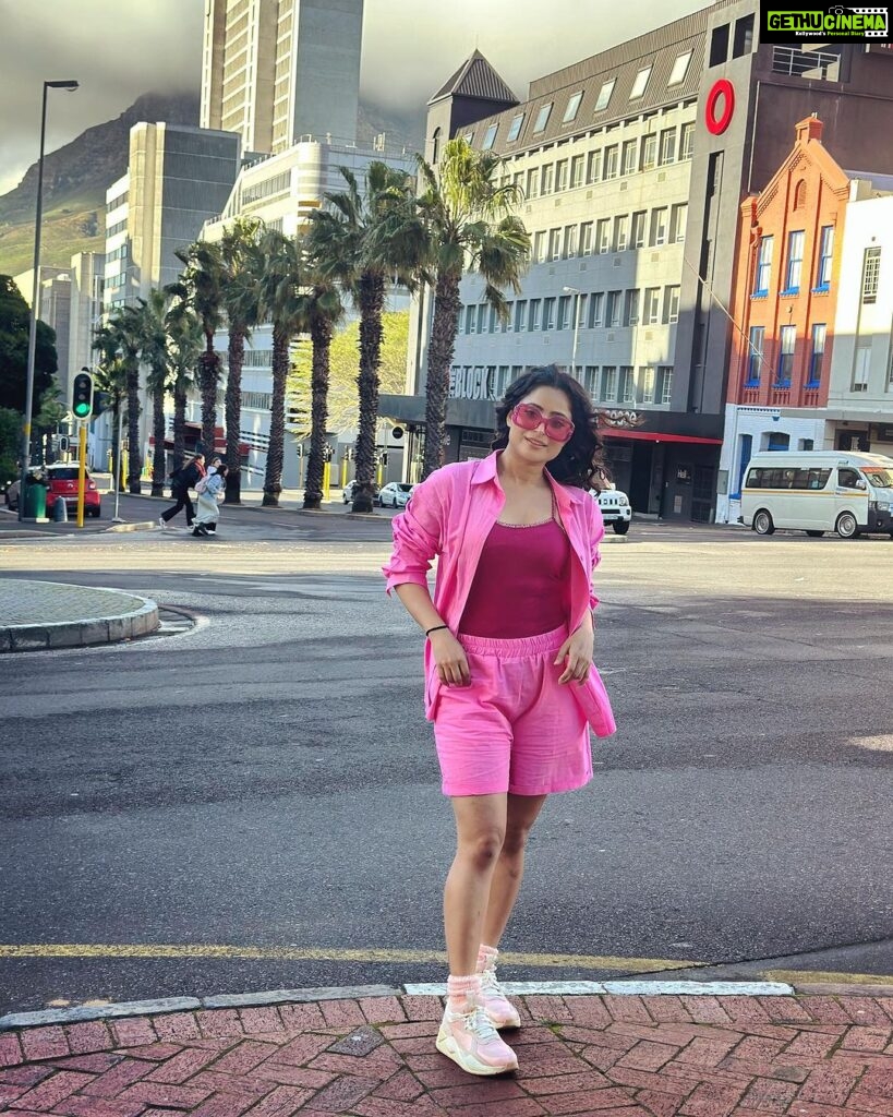Aishwarya Sharma Bhatt Instagram - Be yourself, there's no one better. Styled by @styling.your.soul Outfit: @fashionvilla0111 #aishwrayasharma #khatronkekhiladi #khatronkekhiladi13 #kkk13 #capetown #southafrica #makeba #blessed