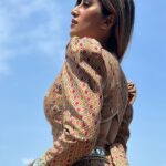 Akasa Instagram - low res photos but HD vibes 😬✅ #photodump • • • • • • #akasa #akasasingh #akasasing #akasakebesties #akasians #trending #love #fyp #explore #fashion #ootd #femininegoddess #trendingreels #naagin #shringaar #biggboss #thick #punjaban #trendingsongs