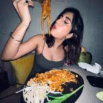 Akasa Instagram - Kang saab de golden words 🤌🏼 • • • • • • • • • • • • • • #akasa #akasasingh #akasasing #akasakebesties #akasians #trending #love #fyp #explore #fashion #ootd #femininegoddess #trendingreels #naagin #shringaar #biggboss #thick #punjaban #trendingsongs #food #travel #phuket# Phuket, Thailand