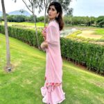 Akasa Instagram - channelling my inner rajkumari sahiba in this beautiful @houseofneetalulla 👸🏻 • • • @styledbysujata @neeta_lulla @rainmakerconsults • • • • • • • • • • • • • • • #makeuptransition #makeup #transition #akasa #akasasingh #akasasing #akasakebesties #akasians #trending #love #fyp #explore #fashion #ootd #femininegoddess #trendingreels #naagin #shringaar #biggboss #thick #punjaban #trendingsongs