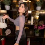Akasa Instagram - last slide hi jindgi hai • 📸: @aasa.sing • • • • • • • • • • • • • • • #akasa #akasasingh #akasasing #akasakebesties #akasians #trending #love #fyp #explore #fashion #ootd #femininegoddess #trendingreels #naagin #shringaar #biggboss #thick #punjaban #trendingsongs