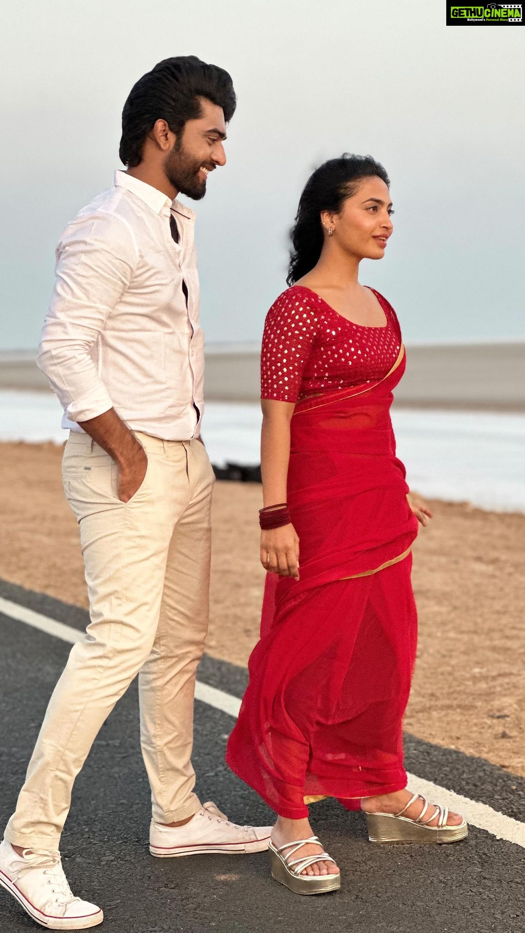 Alekhya Harika - 427.3K Likes - The breeze , music and step feels right ❤️🥰🤗
#bts
#vellake coming 🔜
@vinayshanmukh
@_sugivijay_
#reels #trend #vellake #comingsoon #sonysouthmusic