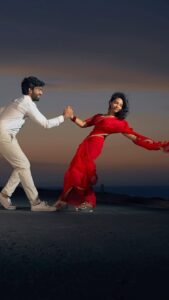 Alekhya Harika Instagram - Vellake Releasing on Monday Evening ❤️😍😍
@alekhyaharika_
@_sugivijay_
@sonymusic_south
