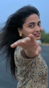 Alekhya Harika Instagram - danced with lots of joy and Happiness 🧡💃 
Thanks to each everyone… for liking this song and your support means a-lot…. Can’t ask for anything more 🤩 
#vellake 

#trendingreels #trend #reelitfeelit #vellake