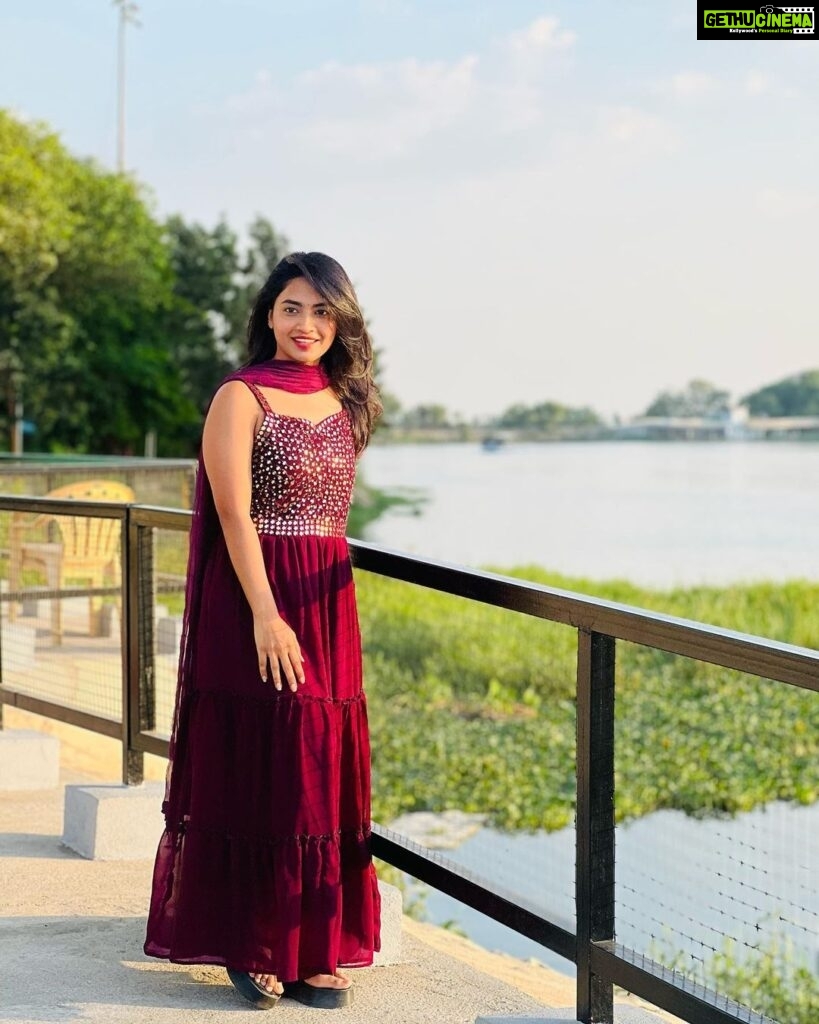 Alekhya Harika Instagram - Andhamaina Prema Lekha Nuvvule 🥰🥰 #vellake