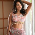 Alekhya Harika Instagram - Right 👉🏻 oh… left 👈🏻 ohh… Outfit : @pari.designers_ 📸 @teamartviewworks