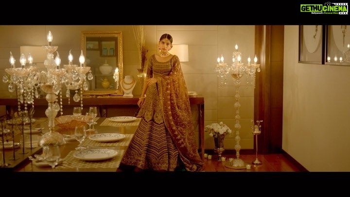 Anaswara Rajan Instagram - A dream led journey is a divine thing! It’s my privilege to be a part of Seematti’s latest fashion Campaign, She for Seematti which is a reflective of every modern woman’s vision. Inspired from the willpower to fly high by holding onto the roots of our culture. It’s a pat on shoulders of all the women had a strong desire to make their mark in this world without a thought of giving up! So, get ready to carry your dream-self! Glad to bring this new collection over to you all!