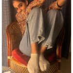 Anaswara Rajan Instagram – Life is too short to find matching socks 🧦😌
Ps- @rimakallingal ,feel free to leave more stuffs of yours @mohammed_shabna ‘s home because I loved the shades 😌😚