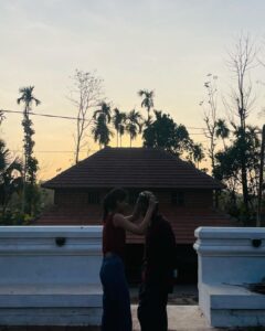 Anaswara Rajan Instagram - POV: you missed theyyam season🥹🥲
A visit to my home town 🫶🏽
#hometown