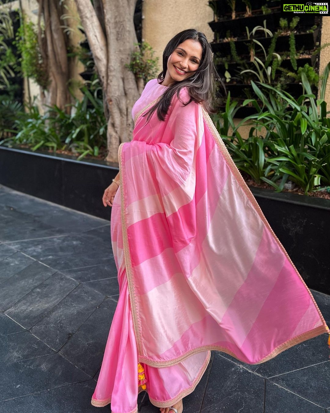 Andrea Jeremiah Instagram - 🌸🌸🌸