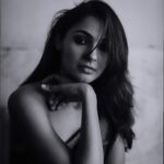 Andrea Jeremiah Instagram - ‘A quiet moment’ 📸 @renukaretnaswamy MUH @prakatwork
