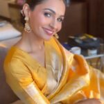 Andrea Jeremiah Instagram - 🌸 Serving You Smoking Hot South Indian Glam here today ⭐️🔥 Makeup Hair & Drape : @prakatwork & team ⭐️ Hilton Dubai Al Habtoor City