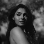 Andrea Jeremiah Instagram - ‘A quiet moment’ 📸 @renukaretnaswamy MUH @prakatwork