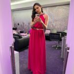 Andrea Jeremiah Instagram - 01/04 Oberhausen 🇩🇪🎶🔥 #highonyuvan @itsyuvan @btosproductions MUH @madushamakeup