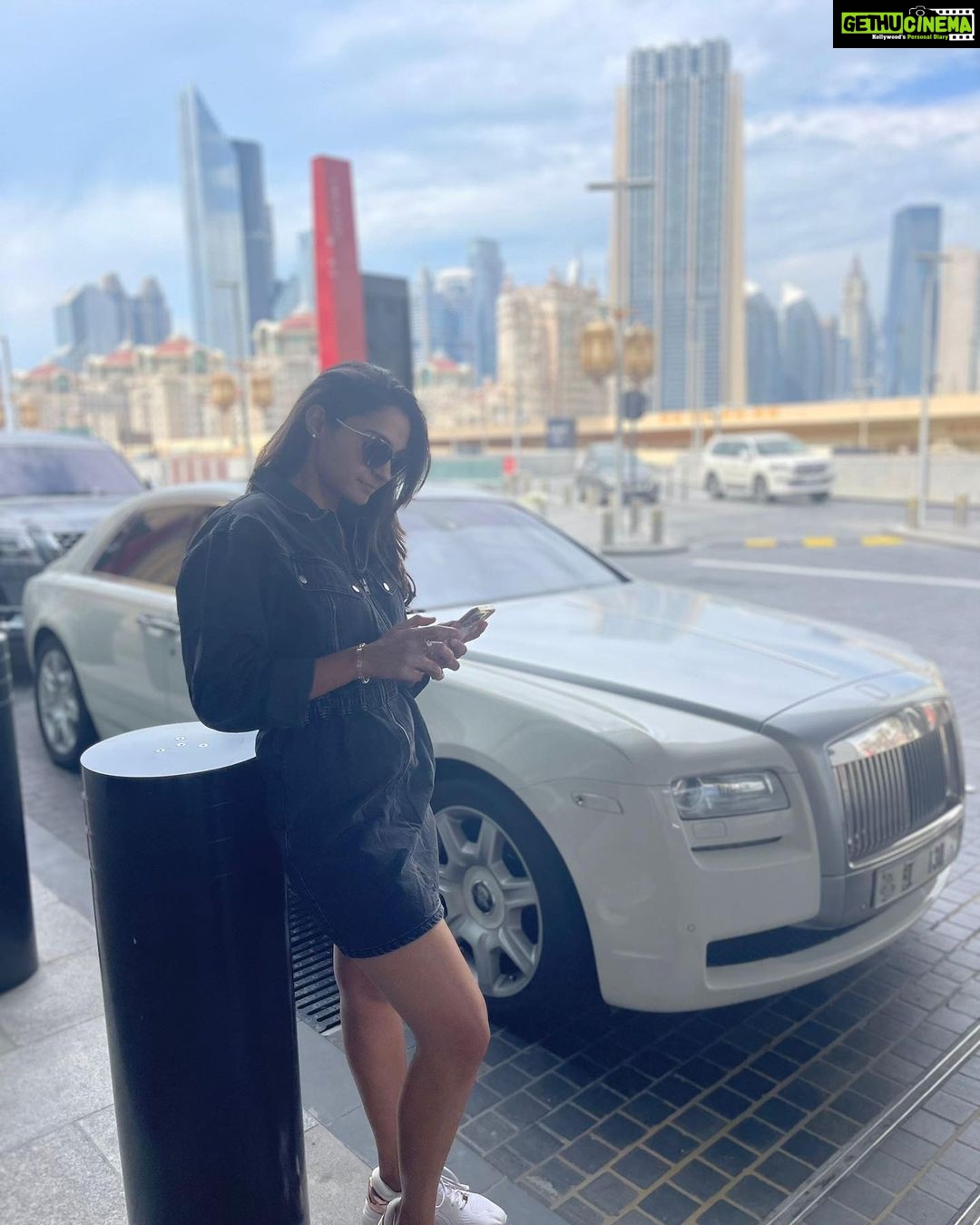 Andrea Jeremiah Instagram - From #dubai to #dindigul… the week that was ☀️🐶💕🐮