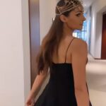 Andrea Jeremiah Instagram - 💚💖🖤 #throwback to a superfun #photoshoot for @she_india with my faves @soondah_wamu @chaitanyarao_official @prakatwork @sharmilahairstylist #outtakes #shotoniphone #tbt #throwbackthursday
