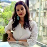 Angana Roy Instagram – Keeping it simple in white today!
Rainy day musings

#white #whiteoutfit #rainyday #kolkatagram #kolkatarain #pictureoftheday #monsoonseason #musings #lovefromA #candid #igdaily #thursday #thursdaystyle