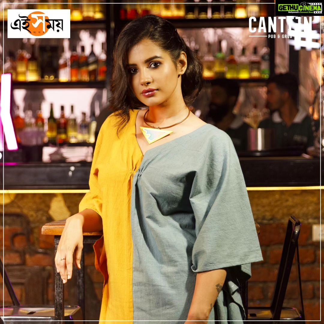 Angana Roy Instagram - We had the pleasure of hosting the beautiful @anganaroyy at Canteen Pub & Grub! Thank you @eisamay.digital for choosing us as your hospitality partner! It was a delightful experience for us and we would love to get you back here with us!