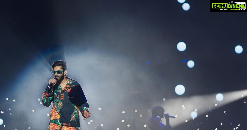 Anirudh Ravichander Instagram - Oakland, what power and energy to seal the USA tour 🙏🏻💥 Thank you @rp3825 for making us relive the whole tour through your lens 🤗 Oakland Arena